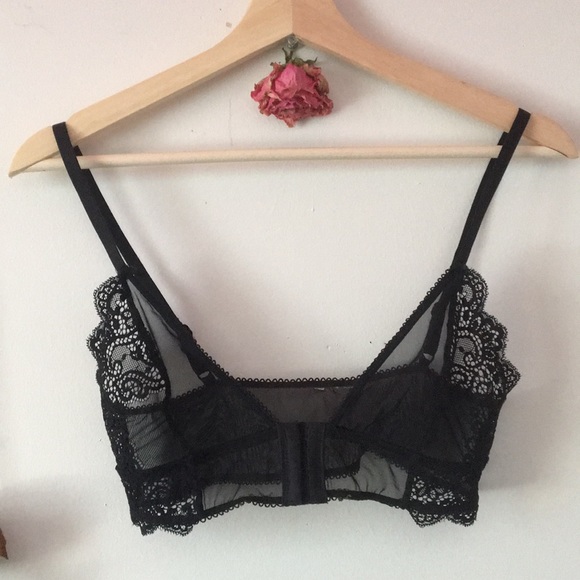 Vintage Other - VINTAGE Black Lace Bralette SM/M